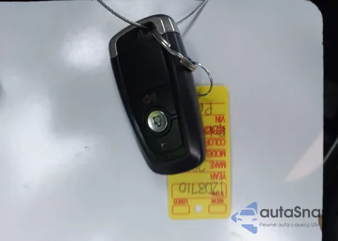 2017 Ford Edge Se z USA, uszkodzony, nr VIN 2FMPK3G96HBC58026